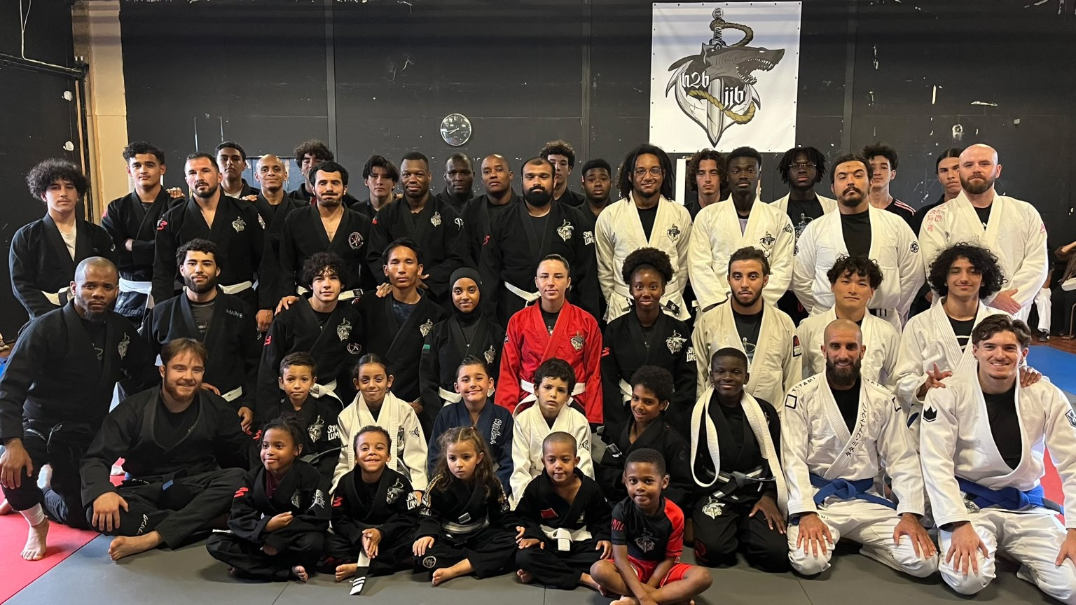 Photo de groupe H2B Brazilian Jiu-Jitsu
